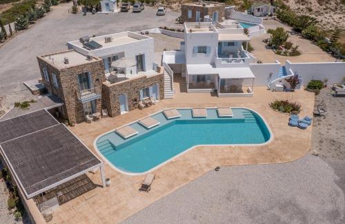 Adamas Casa | Blu Suites and Studios