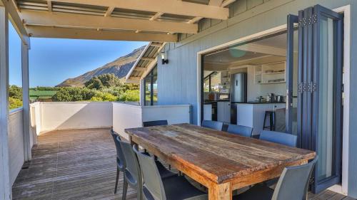 Betty's Bay Casa | BluCabana 500m from Main Beach
