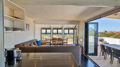 Betty's Bay Casa | BluCabana 500m from Main Beach