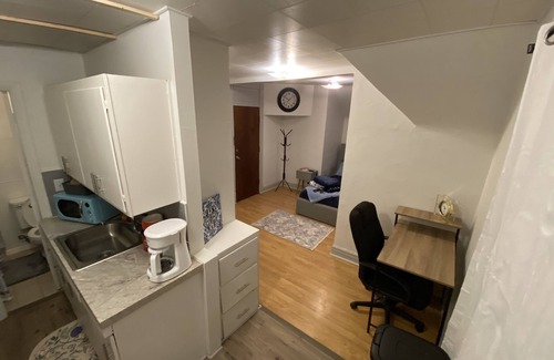 Downtown Omaha Apartamento | Blue#2: Cozy, private Midtown studio