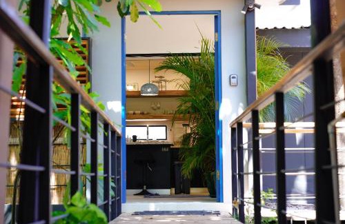 Nosara Apartamento | Blue 2BR 2BA 10 Min Beach Walk