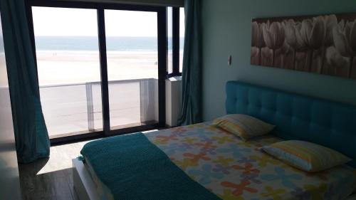 Vila Praia de Ancora Apartamento | Blue Anchor Apartment