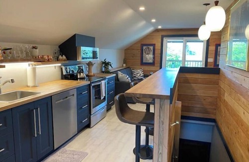 Campbell River Casa | Blue Anchor - Port Suite