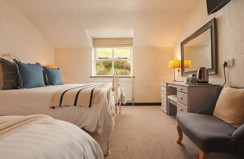 Lynmouth Hotel | Blue Ball Inn