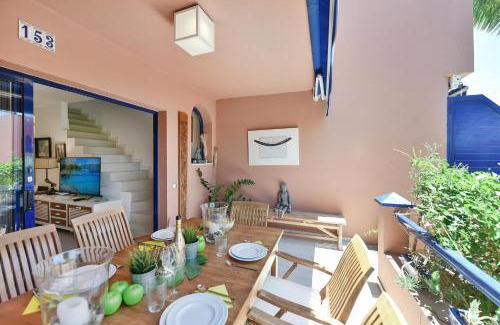 Costa Meloneras Casa | Blue Bay 153 by VillaGranCanaria