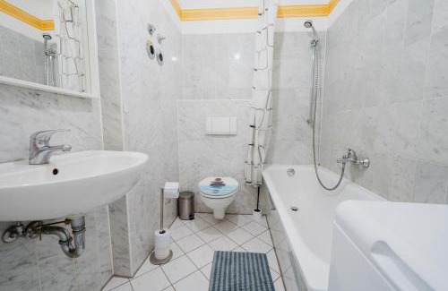 Magdeburg Apartamento | Blue Chili 05 - Charmante 2-Zimmer Albauwohnung - 5 Pax - WIFI-Netflix