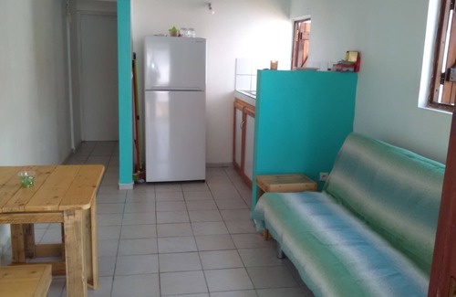 Sainte-Rose Casa | CASA CIUDAD AZUL CON RAYETTE SAINTE ROSE