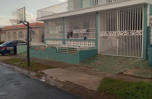 Pajaros Apartamento | Blue Coral Bayamón Peaceful place in the City, Family and pet friendly
