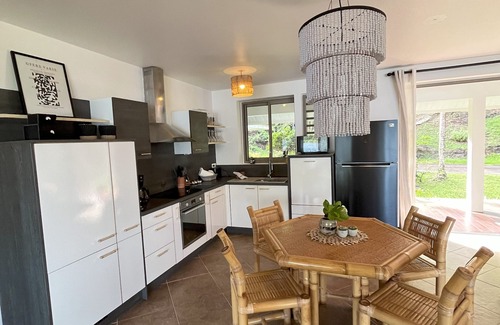 Huahine Casa | Blue Coral House, Luxury waterfront, Huahine