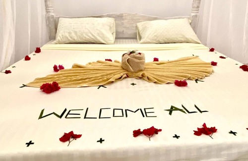 Watamu Cama Y Desayuno | BLUE DIAMOND VILLA WATAMU