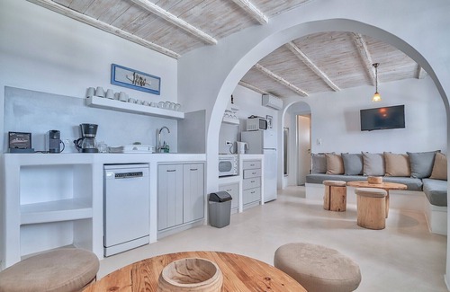 Antiparos Casa | Blue Dolphin Antiparos Villas and Suites
