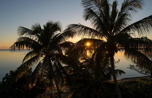 Governor's Harbour Casa | Blue Dream by Eleuthera Vacation Rentals