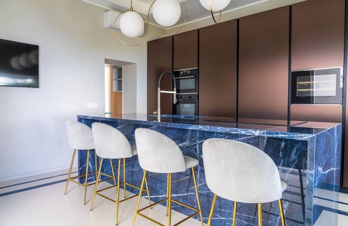 Tiberio Apartamento | Blue Essence
