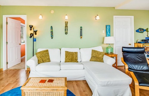 Pacific Beach Casa | Blue Fish