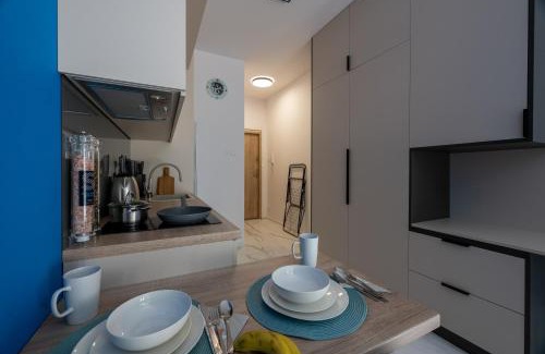 Srodmiescie Apartamento | Blue Garden Studio by Fengshui4u