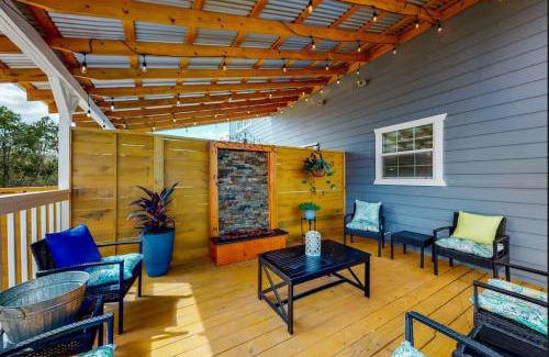 Kerrville Casa | Blue Getaway