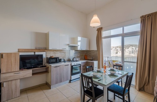 St. Paul's Bay Apartamento | Blue Harbour 3 by Getaways Malta