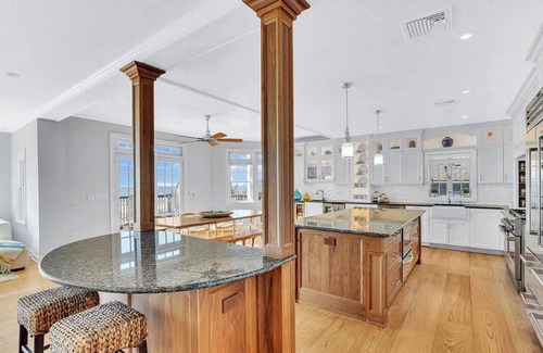 Wall Casa | Blue Haven by the sea- Ocean Front Oasis in the Heart of the Jersey Shore
