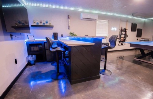 Lowell Casa | Blue Haven - Epic game room - Lake Views