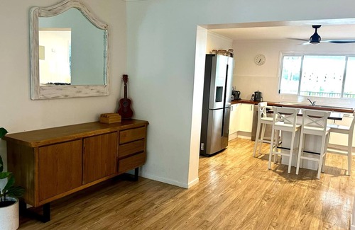 Golden Beach Casa | Blue Haven. Room for your boat, caravan and dog!