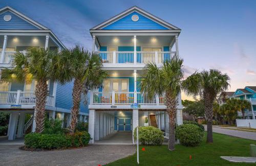 Surfside Beach Casa | Blue Hawaiian