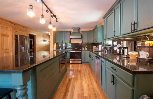 Ovid Casa | Blue Heron Shores: "Winter Luxury Lodge Retreat on Cayuga Lakel!"