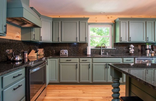 Ovid Casa | Blue Heron Shores: "Winter Luxury Lodge Retreat on Cayuga Lakel!"
