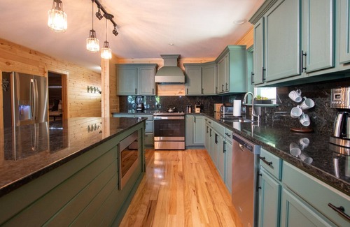 Ovid Casa | Blue Heron Shores: "Winter Luxury Lodge Retreat on Cayuga Lakel!"