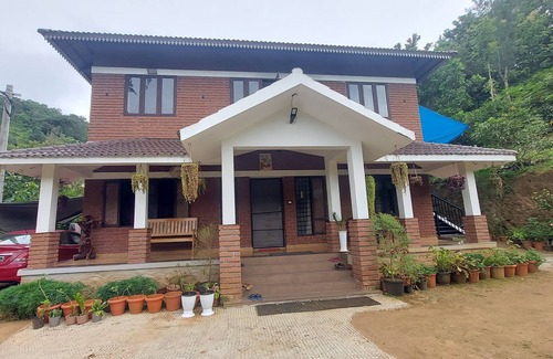 Mannarkkad Casa | Blue Hills View, a peaceful retreat nestled in the Attapadi mountains.