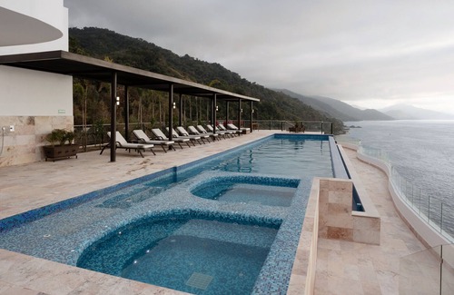 Zona sur Apartamento | Blue Horizon Residences