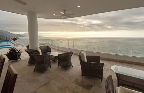 Zona sur Apartamento | Blue Horizon Residences