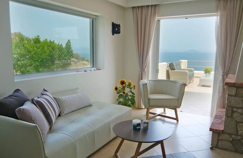 Astros Apartamento | Blue Horizon - Zircon Junior Sea View Suite