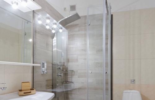 Astros Apartamento | Blue Horizon - Zircon Junior Sea View Suite