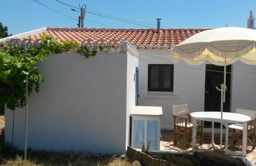 Vales Casa | Blue House at Wild Coast - beach