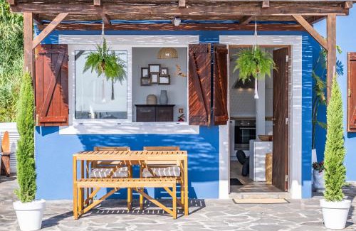 Ponta do Sol Casa | Blue House - By WehostMadeira