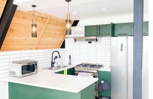 Pedro Brand Casa | Casa Azul en la montaña cerca de la ciudad