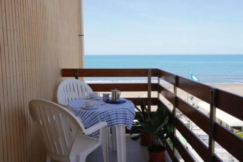 Marina di Castagneto Carducci Apartamento | Blue Home