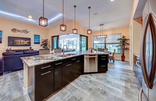 White Marsh Casa | Blue Lagoon | Pool | Spa | Lounge