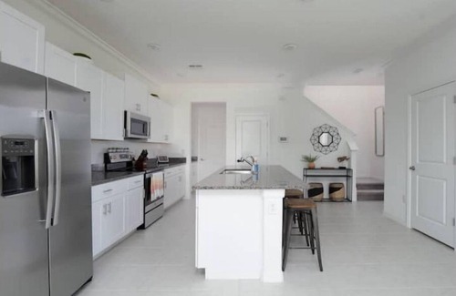 Wesley Chapel South Casa | Blue Lagoon Townhouse in Epperson