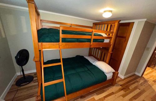Minocqua Casa | Blue Lake Cottage - 10 Minutes to Minocqua