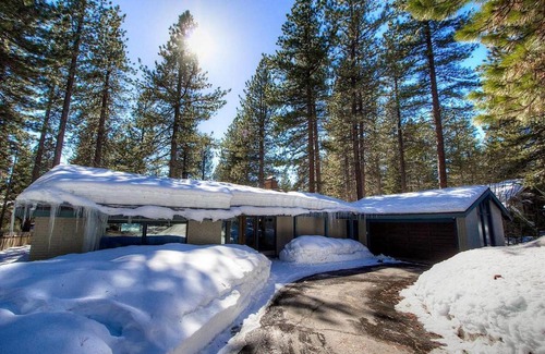 Incline Village Casa | Blue Laulea by Lake Tahoe Accommodations