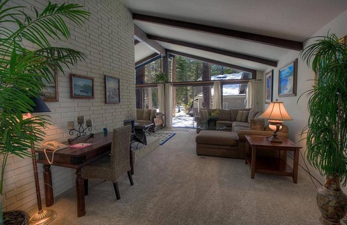Incline Village Casa | Blue Laulea by Lake Tahoe Accommodations