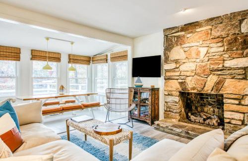 Lake Lure Casa | Blue Moon Cottage