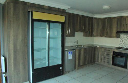 Evander Casa | Blue Moon Guest House