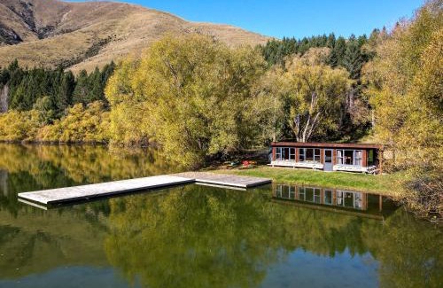 Fairlie Casa | Blue Mountain Lake Lodge and Lake House Fairlie