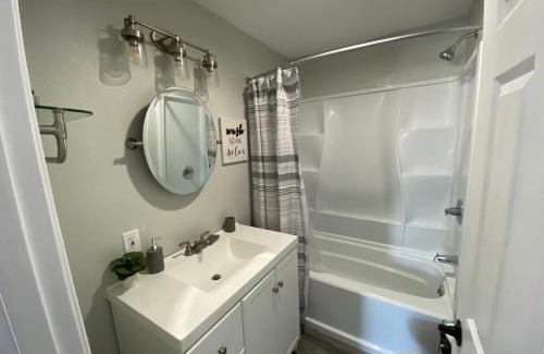 Elgin Casa | Blue Mountain Retreat