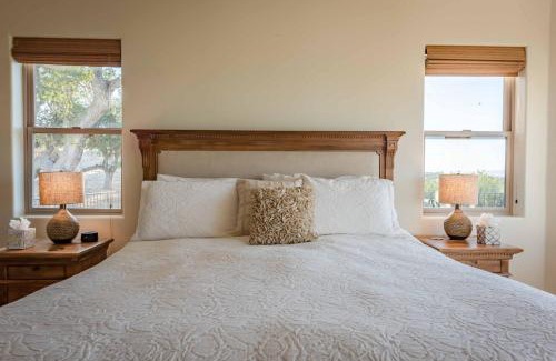 Bradley Casa | Blue Oak Oasis At Lake Naci