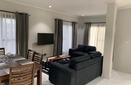 Brusubi Apartamento | Blue Ocean Apartments (Brufut)