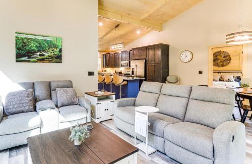 Copperhill Casa | Blue Ridge Adventure Base Grill, Play, Explore!