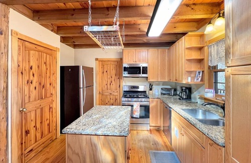 Millers Creek Cabina | Blue Ridge Mountain Escape
